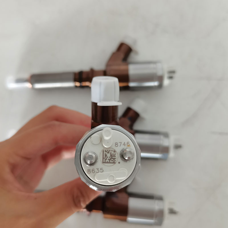 حاقن الوقود 292-3778