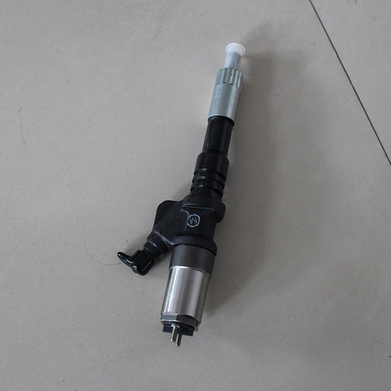 Inyector 6156-11-3300