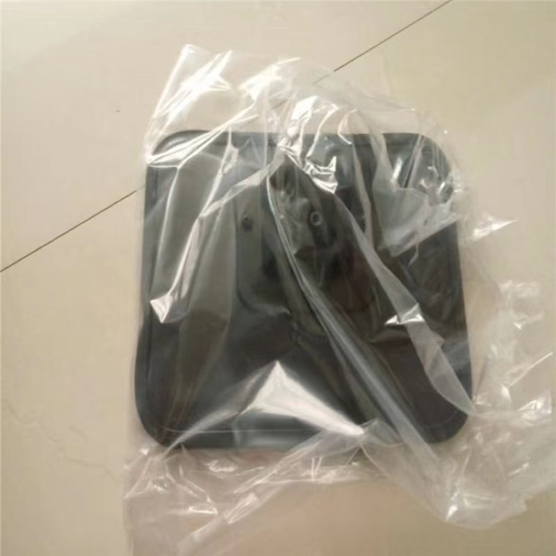 مرآة كوماتسو